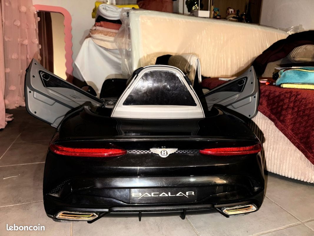 Voiture électrique enfant Bentley bacalar (image 1)