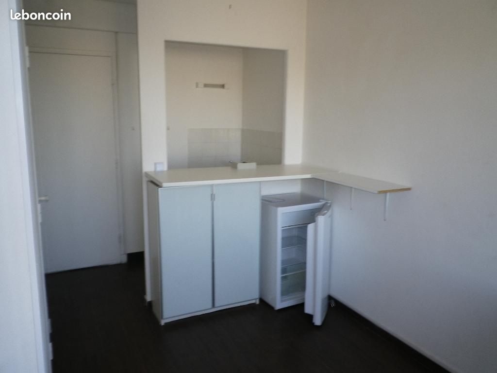 Appartement 1 pièce 21 m² · à Aix-en-Provence · 21 m² · 610 €