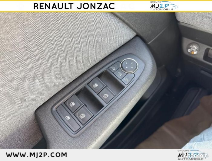 Renault Clio 1.0 Eco-G 100ch Techno - 24 (image 16)