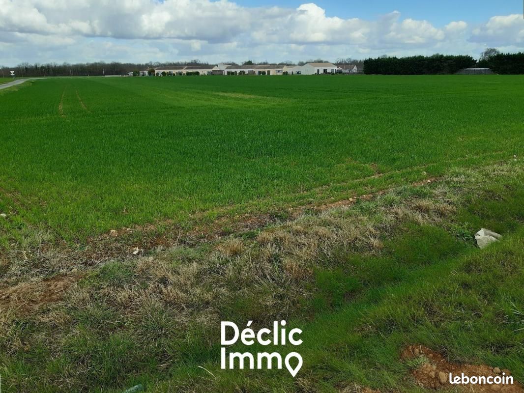 Terrain 24600 m² · à Nancras · 179 760 €