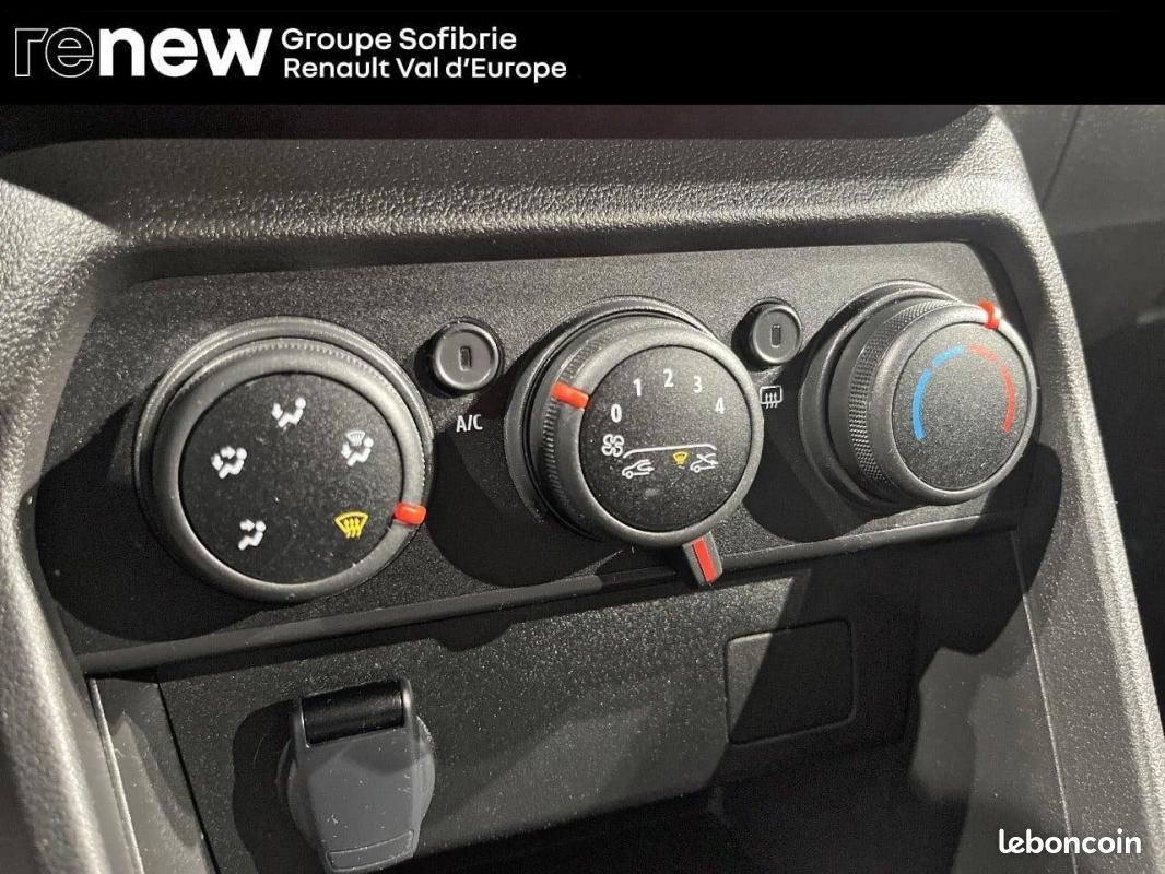 Dacia Sandero ECO-G 100 Stepway Expression (image 20)