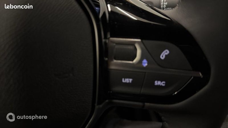 Peugeot 2008 1.2 Hybrid 110ch Allure e-DCS6 (image 25)