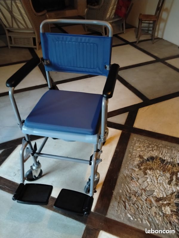 Fauteuil de douche (image 1)