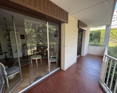 Appartement 230 000 € - 59 m²