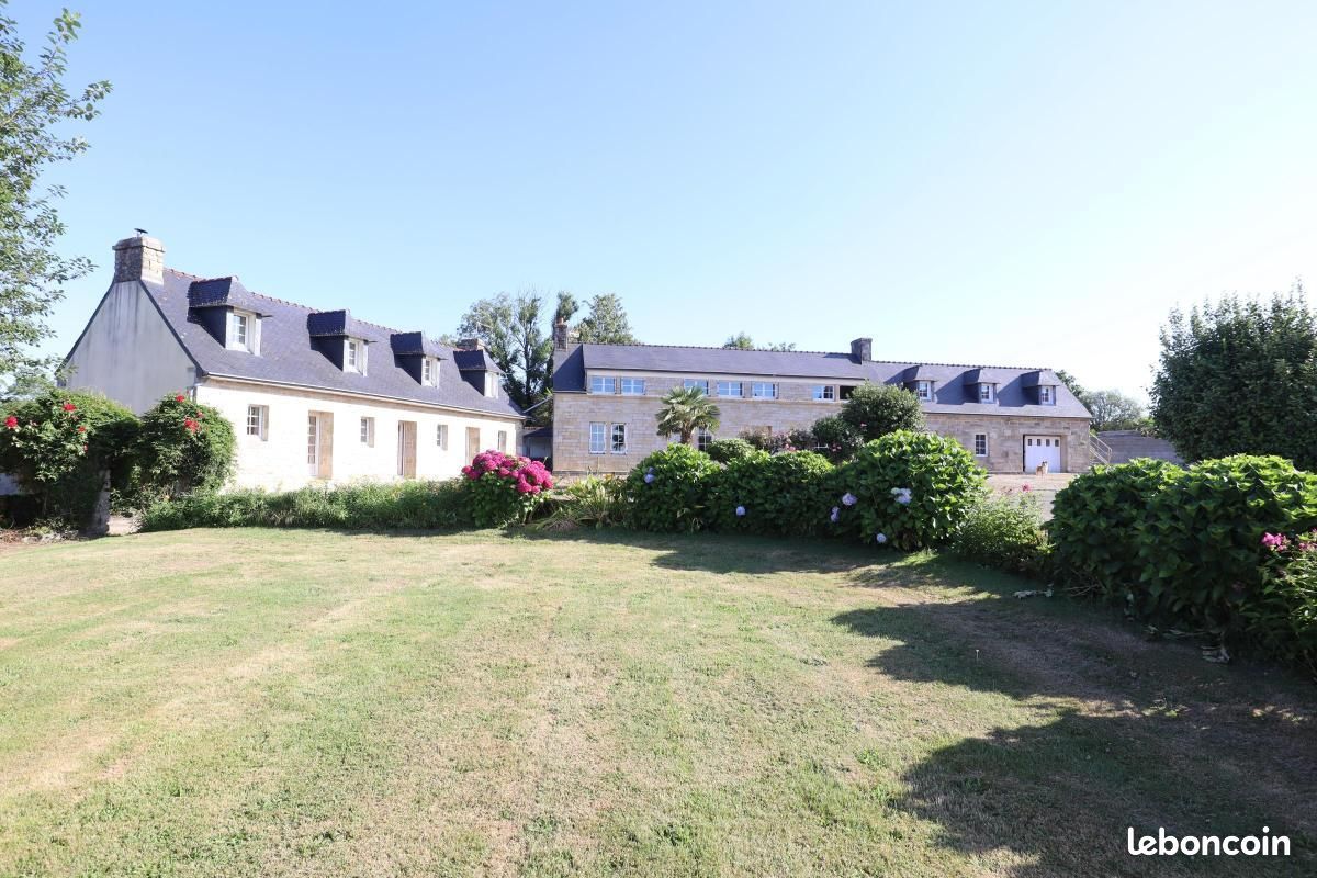 Propriété 12 pièces 239 m² (image 2)