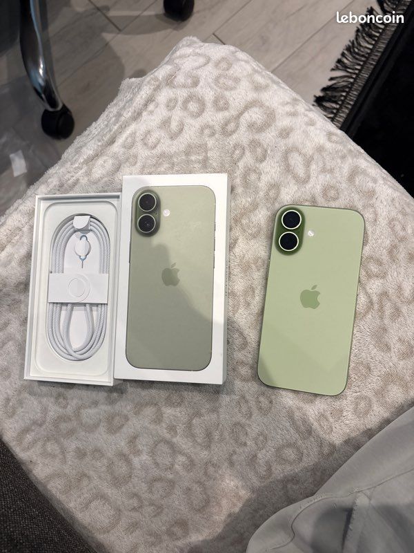 Iphone 17 neuf vert (image 1)