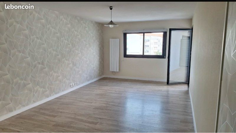 Appartement 2 pièces 44 m² · à Rochefort · 44 m² · 750 €/mois