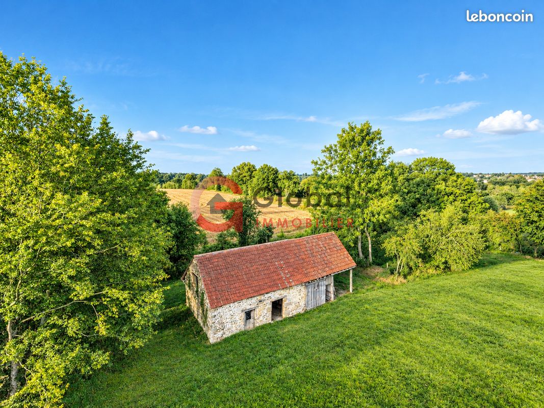 Maison 6 pièces 150 m² · à Le Parc · 150 m² · 44 500 €