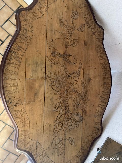 Table ancienne (image 2)