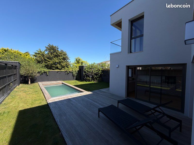 Maison 5 pièces 168 m² · à Bruges · 168 m² · 865 000 €