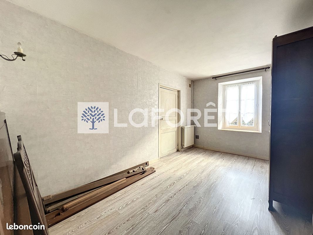 Maison 4 pièces 92 m² - Bressuire 79300 (image principale 11)