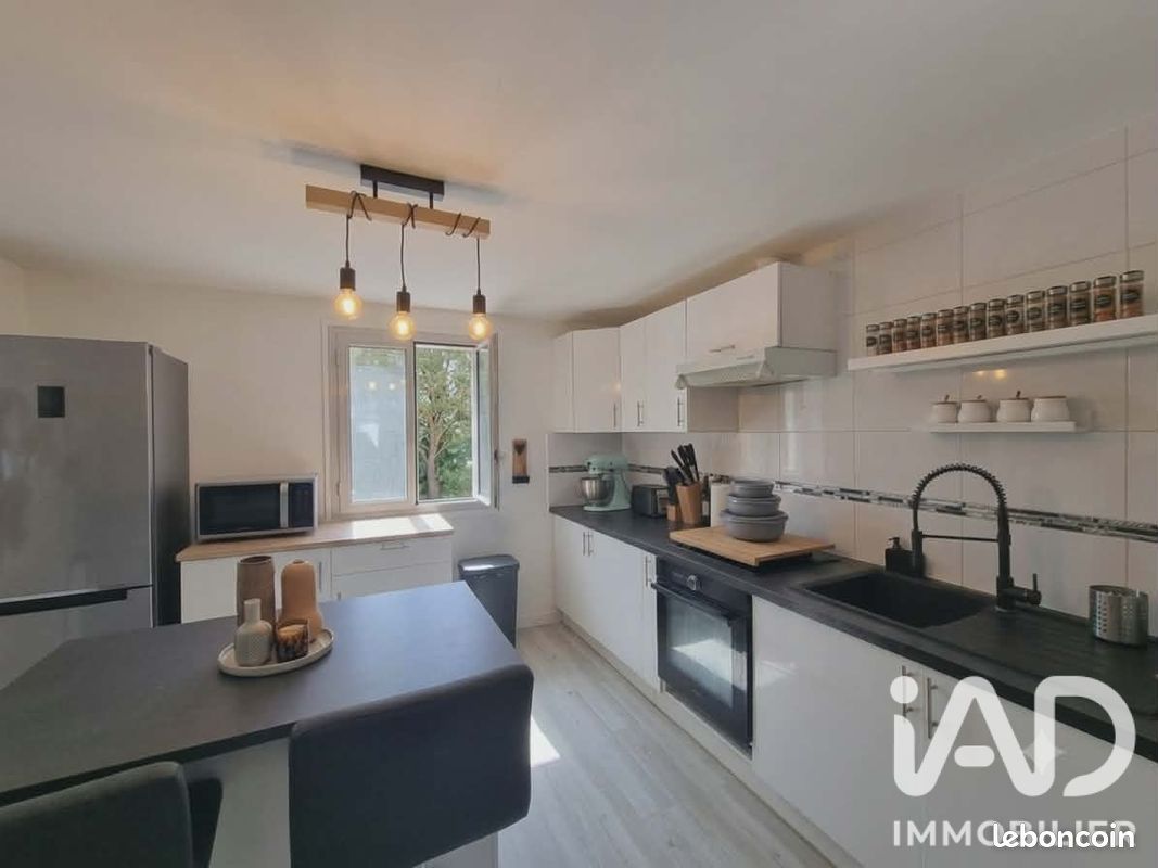 Maison 6 pièces 100 m² · à Inzinzac-Lochrist · 100 m² · 245 000 €