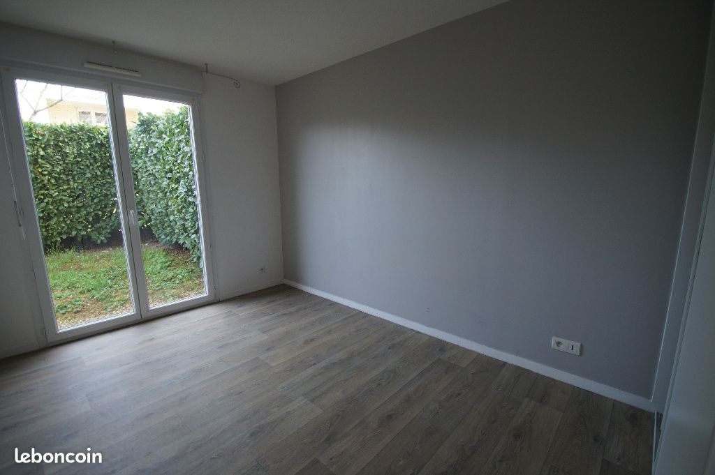 Appartement 3 pièces 60 m² - Poitiers 86000 (image principale 2)
