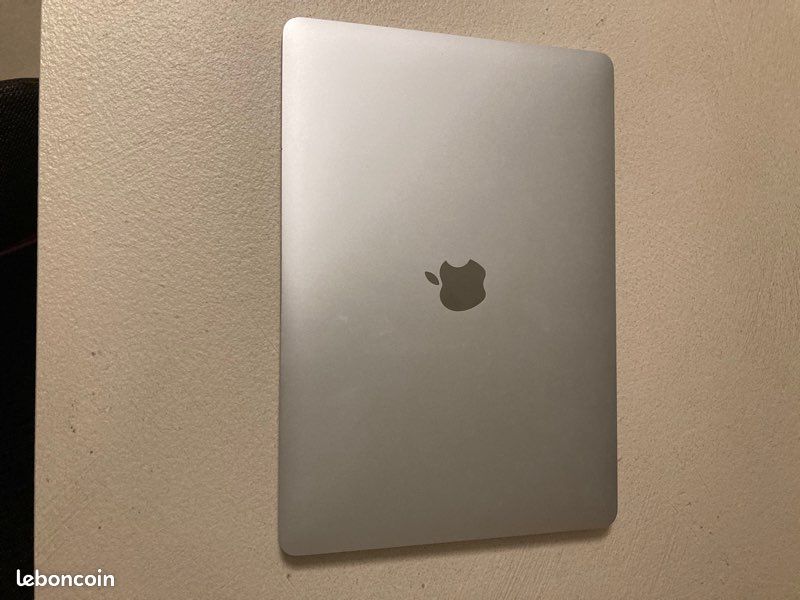MacBook Pro M1 13´ (image 2)