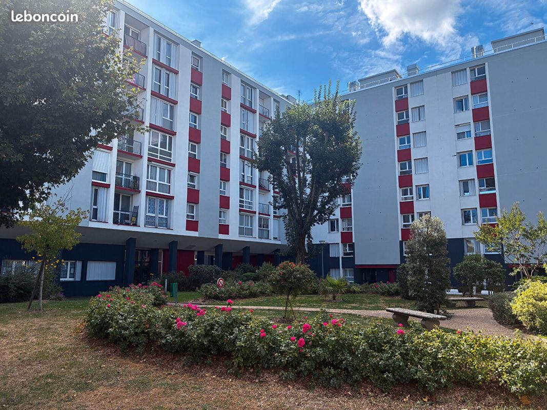 Appartement 5 pièces 92 m² · à Soisy-sous-Montmorency · 92 m² · 190 000 €