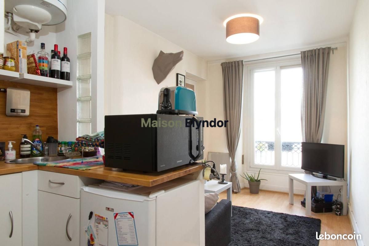 Appartement 2 pièces 26 m² · à Paris · 26 m² · 1 031 €