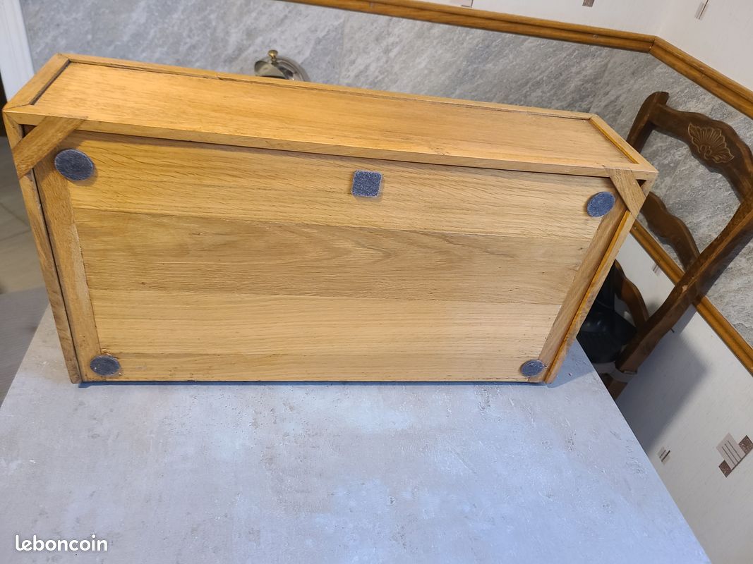 Lot Vintage : Boîte De Pêche à La Mouche Perrine En Alu + Appâts + 2 Flotteurs – Occasion, Voir Photos