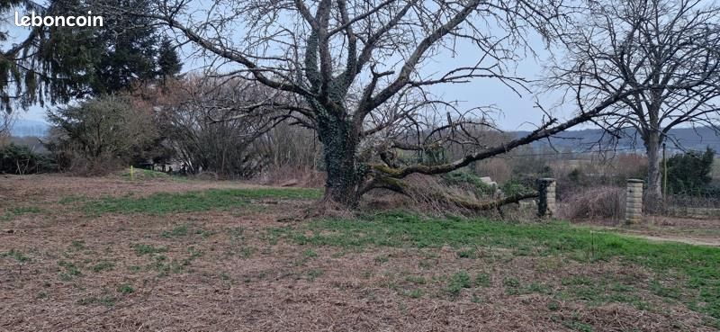 Terrain 563 m² Vezeronce Curtin · à Vézeronce-Curtin · 77 400 €
