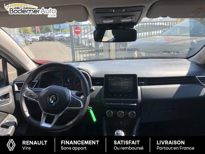 Renault Clio TCe 90 Equilibre (image 8)