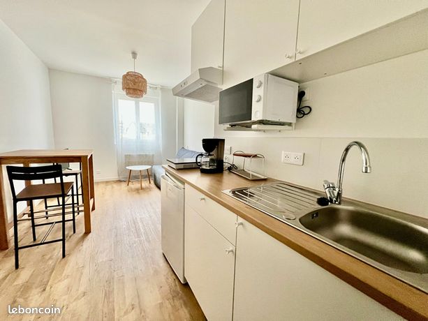Studio 1 pièce 18 m²