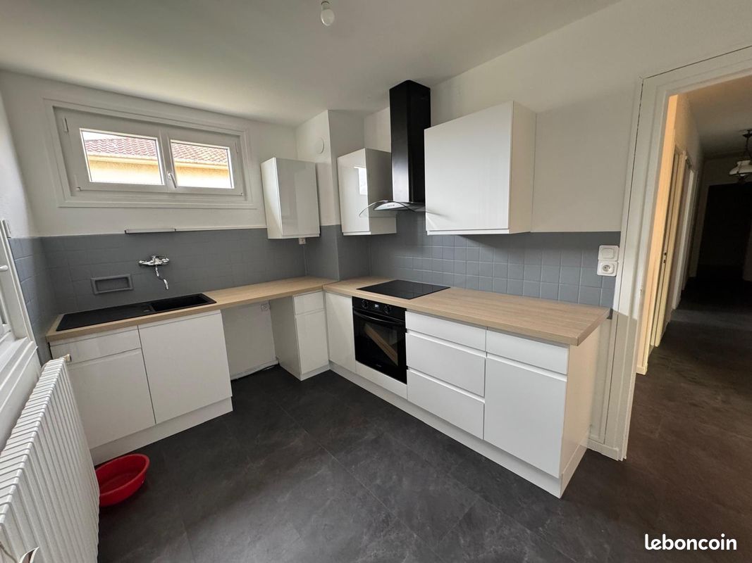 Maison 4 pièces 82 m² · à Cournon-d'Auvergne · 82 m² · 1 320 €/mois