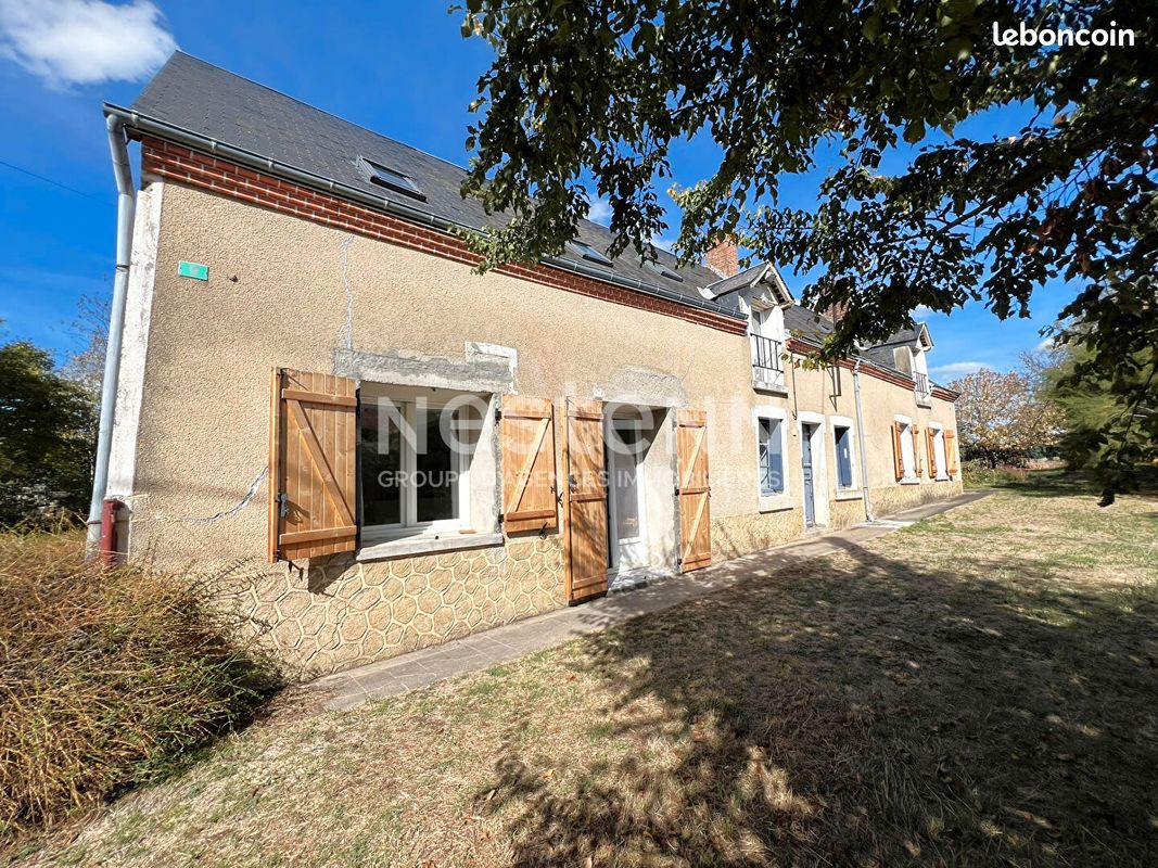 Maison 9 pièces 153 m² · à Poulaines · 153 m² · 99 900 €