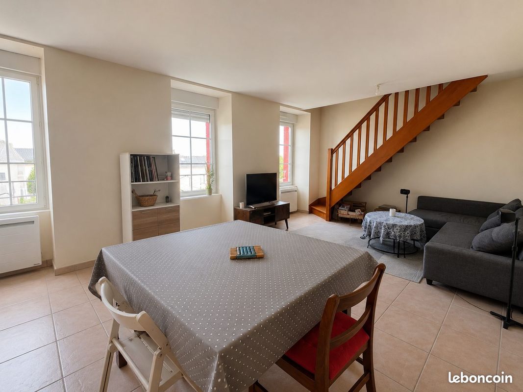 Appartement 3 pièces 70 m² · à Quédillac · 70 m² · 550 €/mois