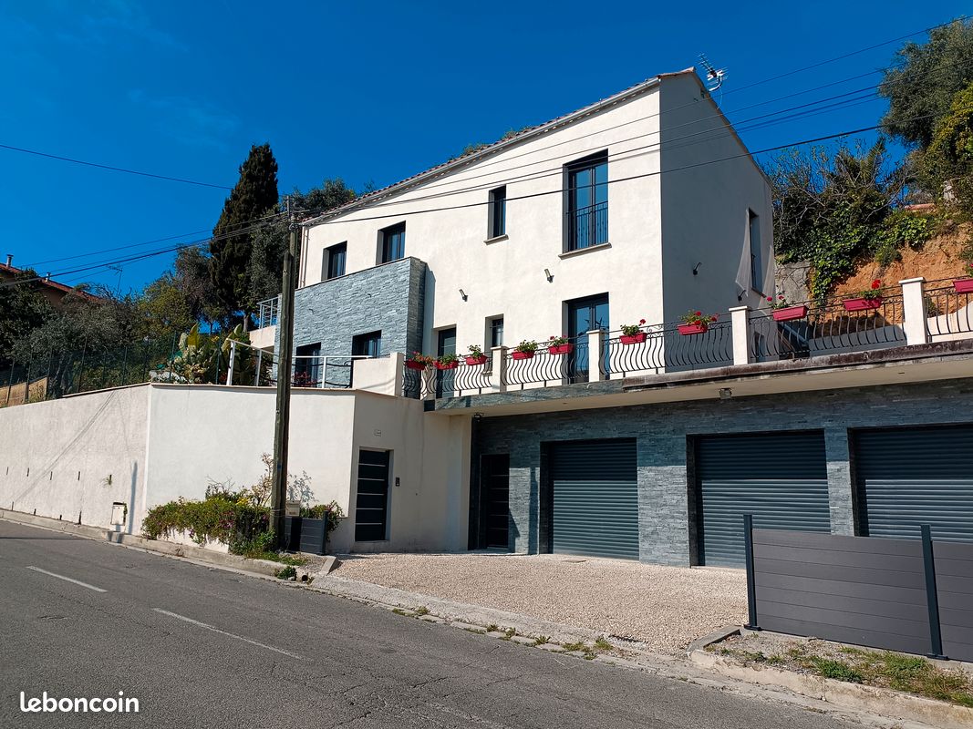 Maison 5 pièces 149 m² · à Nice · 149 m² · 890 000 €