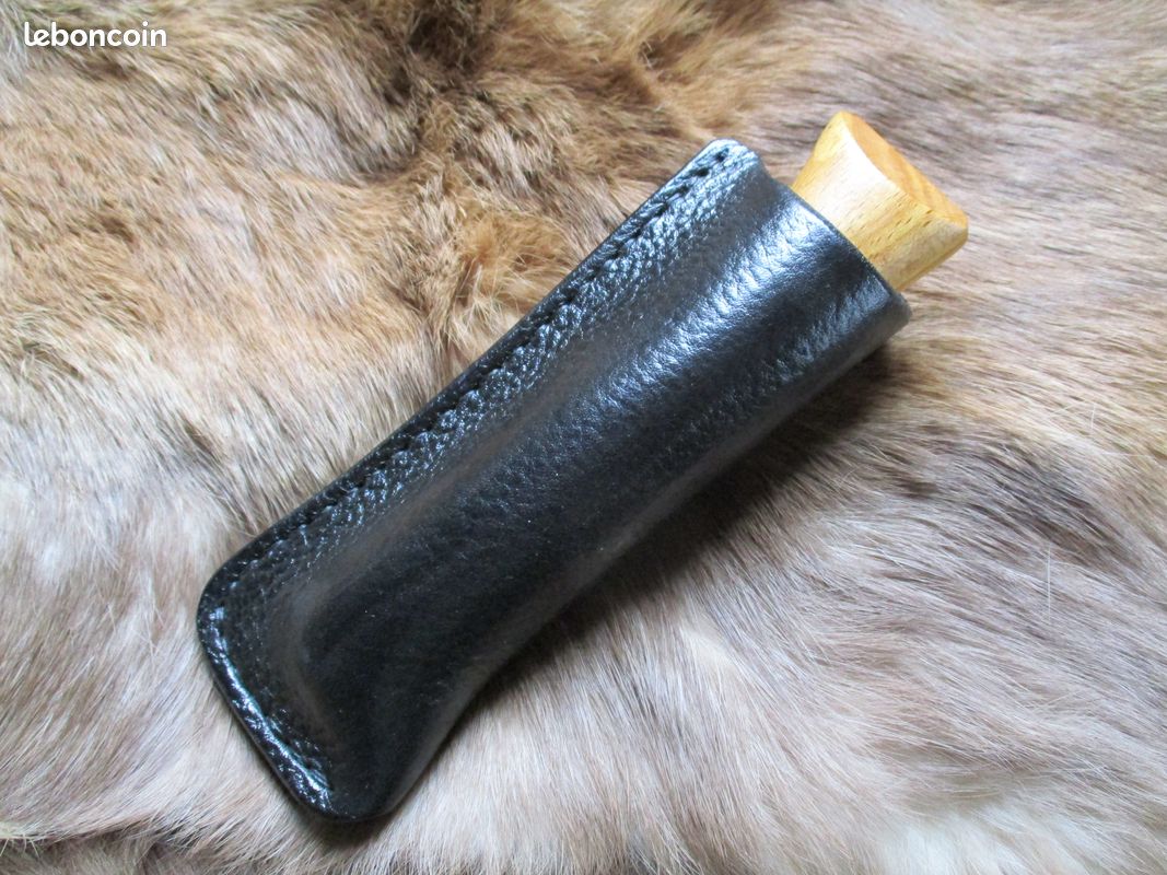 Etui en Cuir noir Foulonné(peaux d'orange) pour l'opinel n°10 non Customisé pour Droitier (image 7)