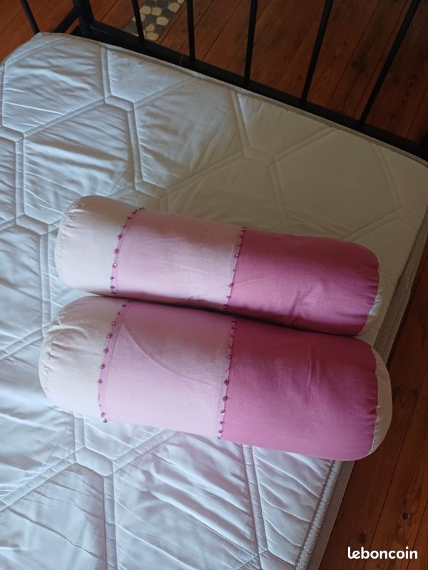 Vente d'un canapé/lit (sommier + matelas + deux coussins) (image 8)