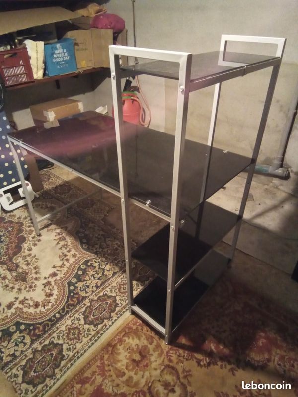 Bureau (image 2)
