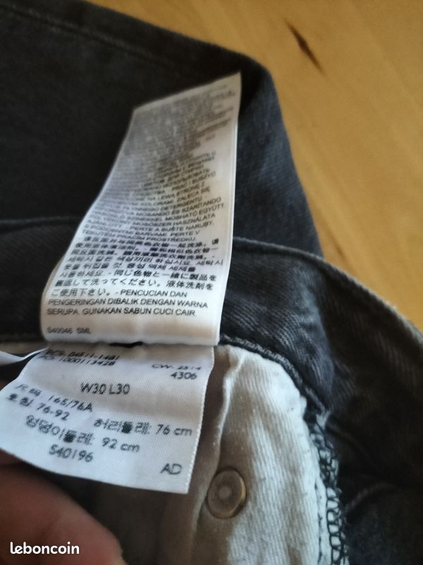 Jean Levi’s W30 L30 Noir (image 2)
