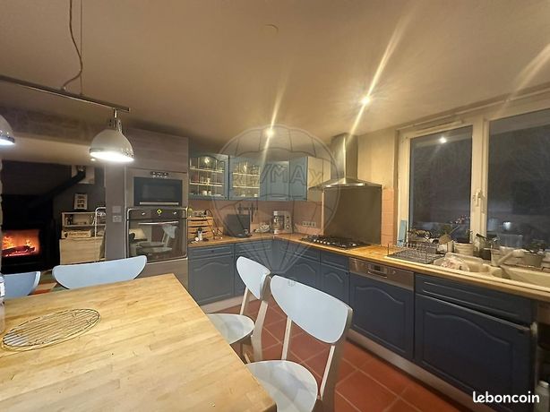 Maison 5 pièces 140 m²