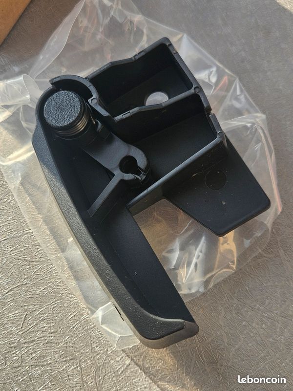 AERZETIX Poignée Déverrouillage Capot - Compatible 3B0823593B/C - Pour