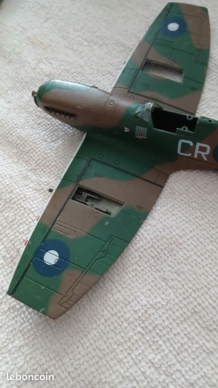 Spitfire Mk VIII Supermarine (image 8)