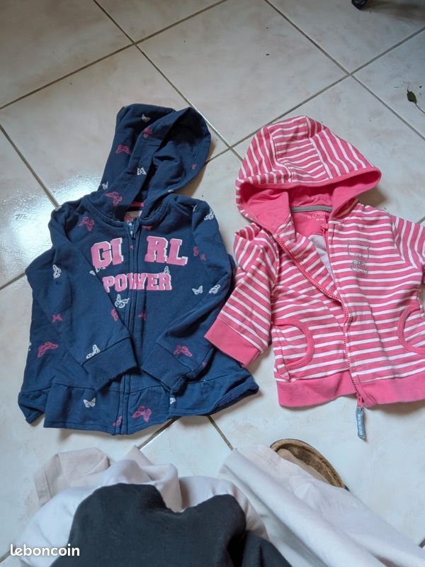 Gros lot vêtements fille 2 ans (image 9)