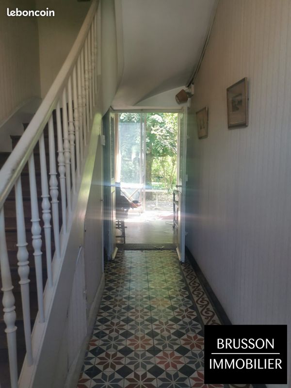 Maison 8 pièces 189 m² (image 2)