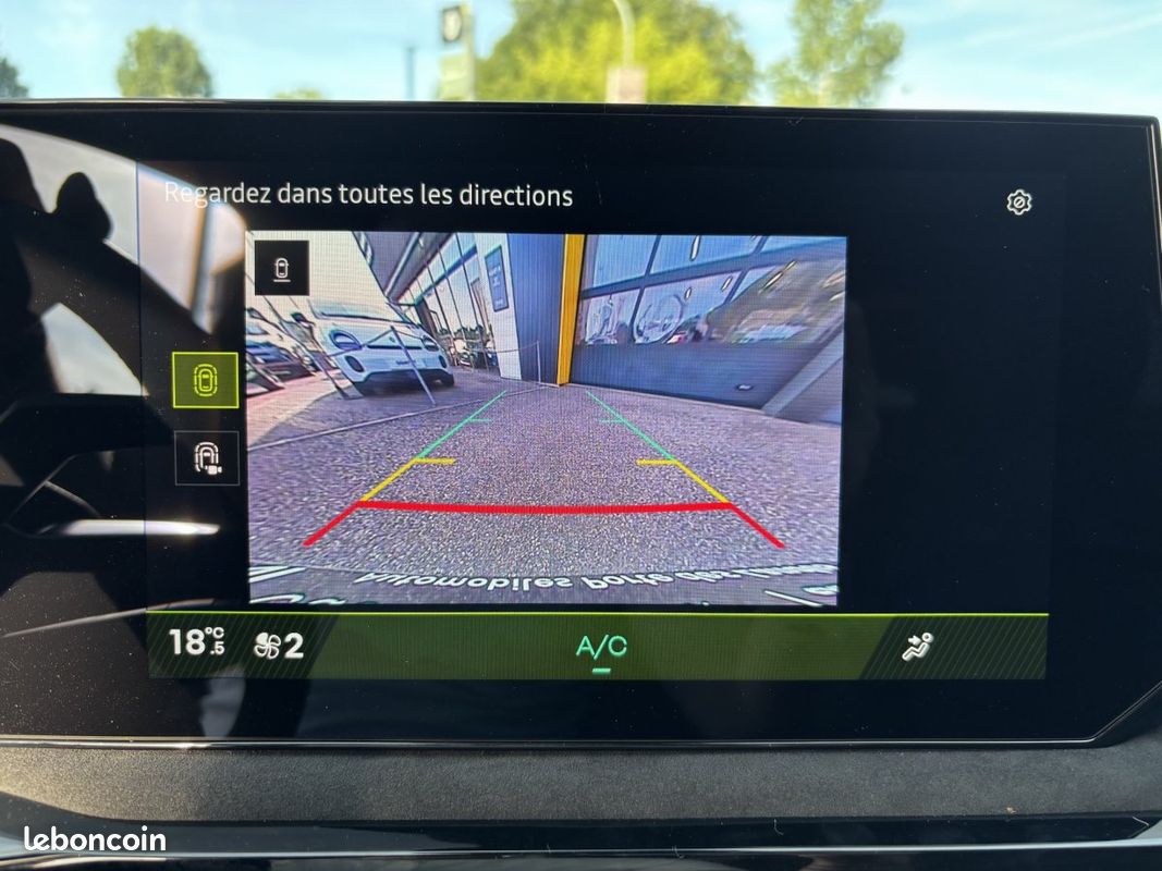Renault Clio (6) esprit Alpine full hybrid E-Tech 160 ch (image 26)