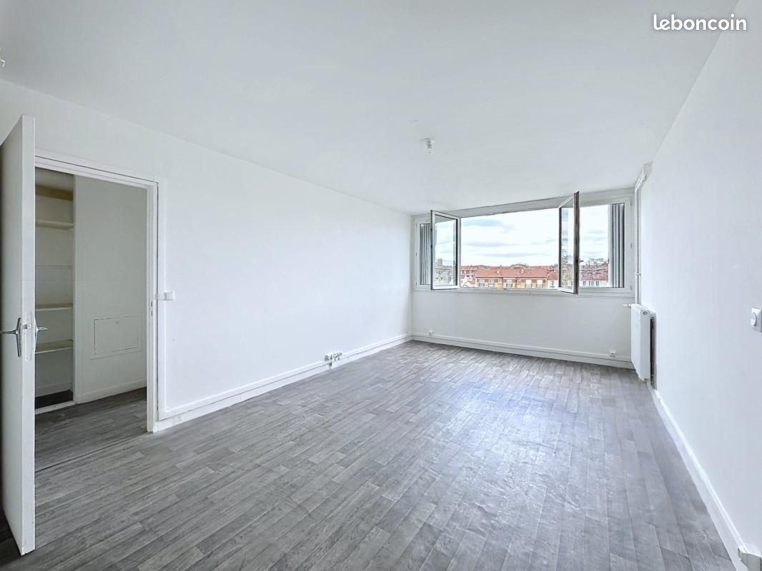 Appartement 2 pièces 46 m² · à Alfortville · 46 m² · 142 576 €