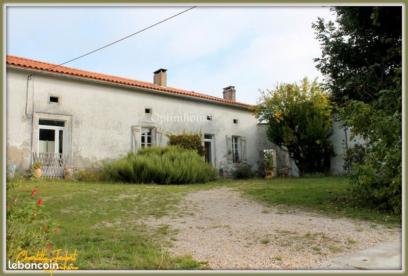 Ferme 9 pièces 186 m² - Chalais 16210 (image principale 3)