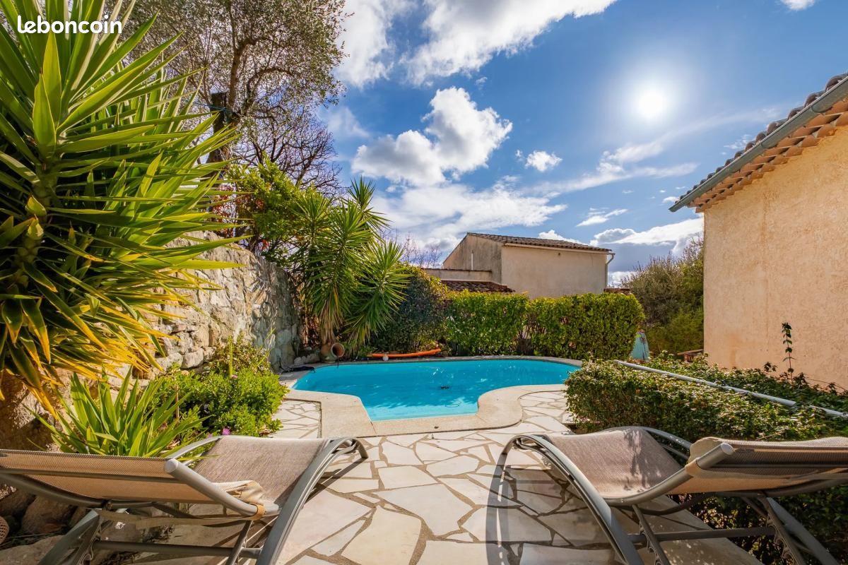 Maison 5 pièces 154 m² · à Contes · 154 m² · 510 000 €