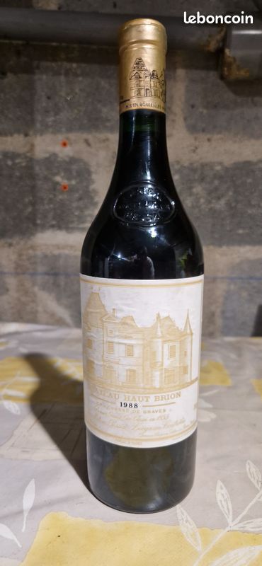 Bouteille vin rouge Bordeaux Chateau HAUT-BRION 1988 (image 12)