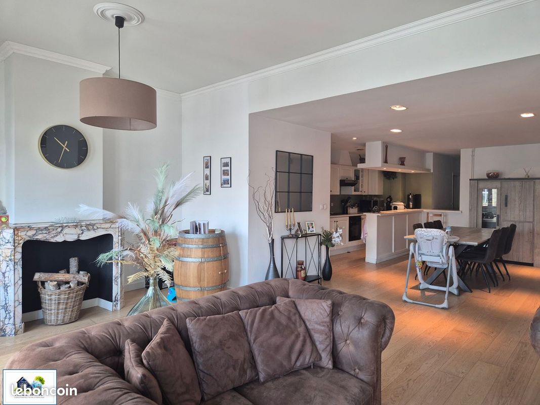 Appartement 4 pièces 120 m² · à Cambrai · 120 m² · 1 090 €/mois