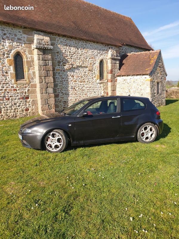 Alfa 147 GTA 3.2 V6 selespeed (image 5)