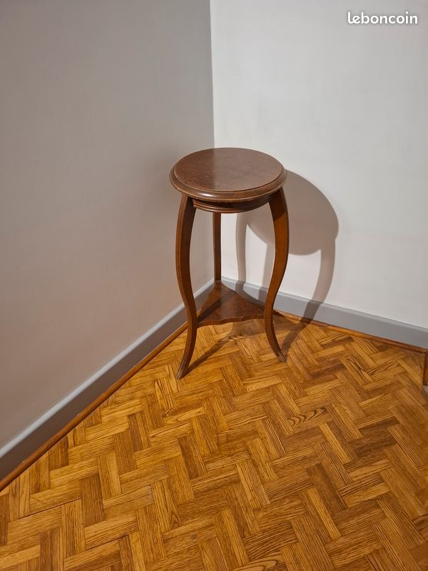 Tabouret de décoration (image 1)