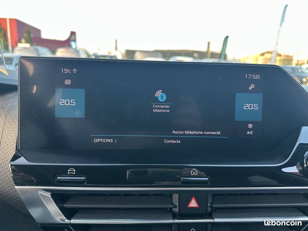 CITROEN C4 BlueHDi 130 S&S EAT8 Shine (image 19)