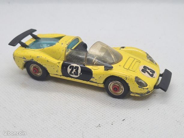 Dinky Toys 1:43 - Voiture Miniature  2  - Ferrari 250 GT & De Tomaso Mangusta Chaque Boite