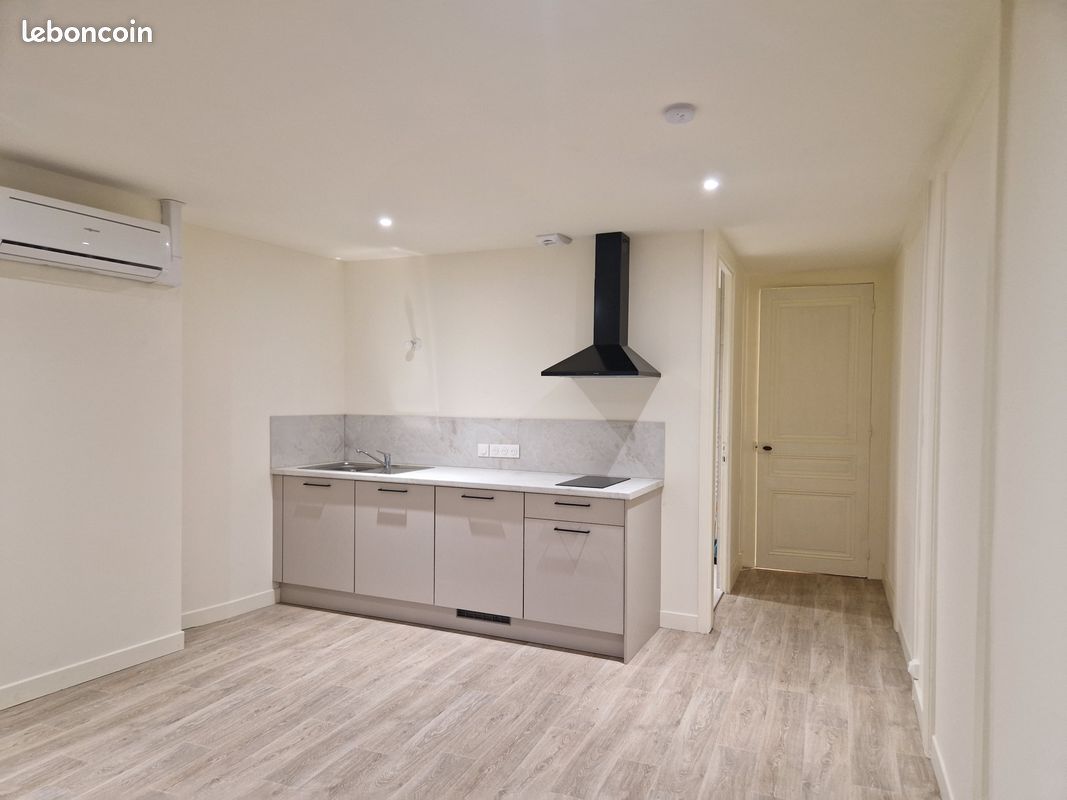 Appartement 1 pièce 21 m² · à Saint-Étienne · 21 m² · 430 €/mois
