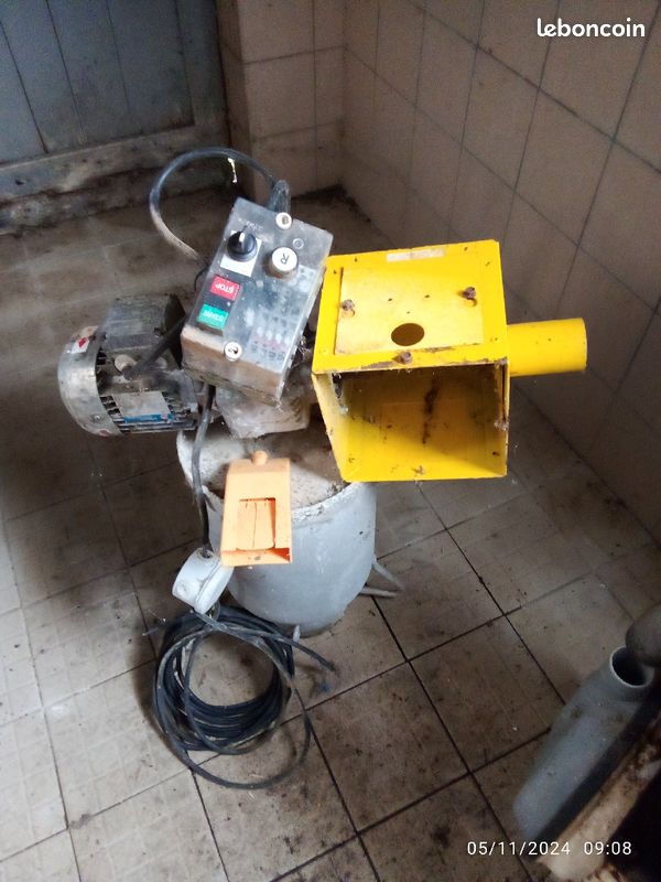 Vis souple salle de traite (image 1)