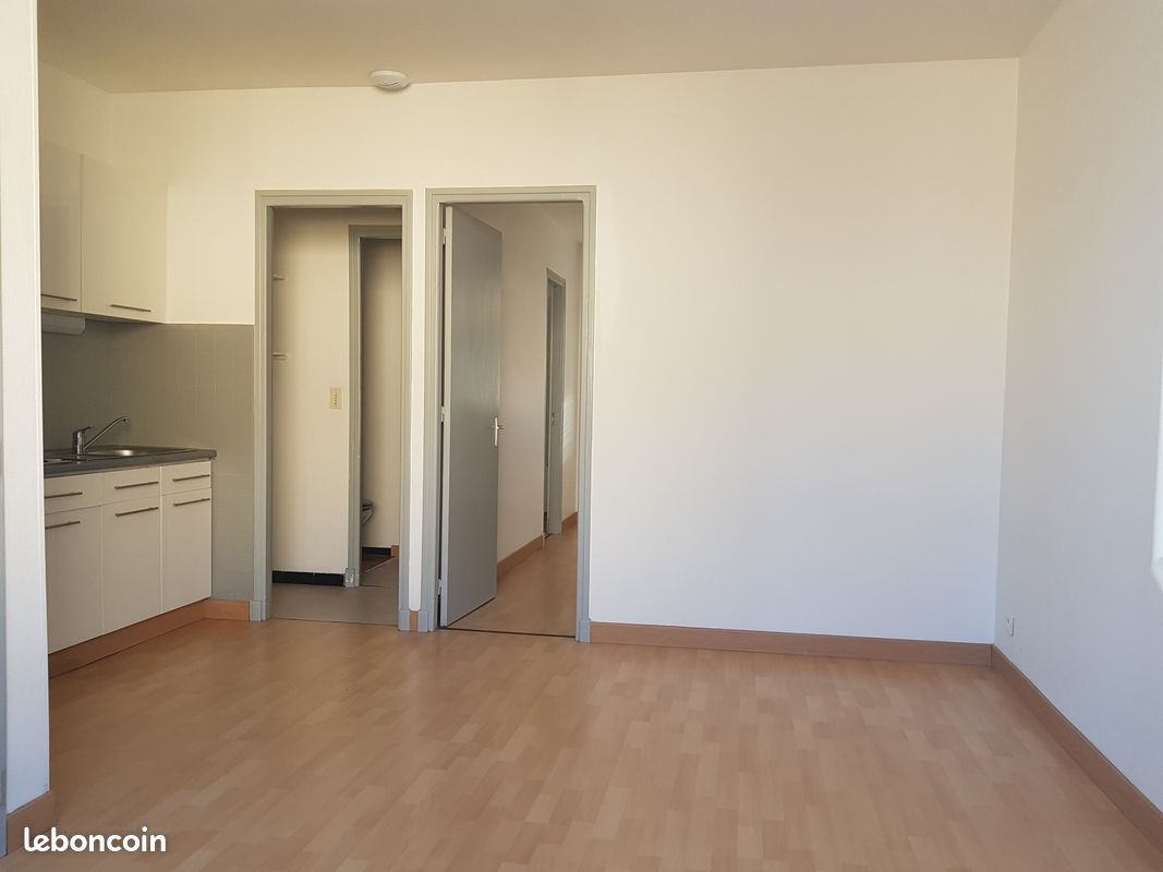 Appartement 2 pièces 42 m² · à Castres · 42 m² · 450 €/mois